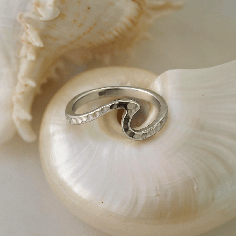 Pierścionek Oceaniczna Fala