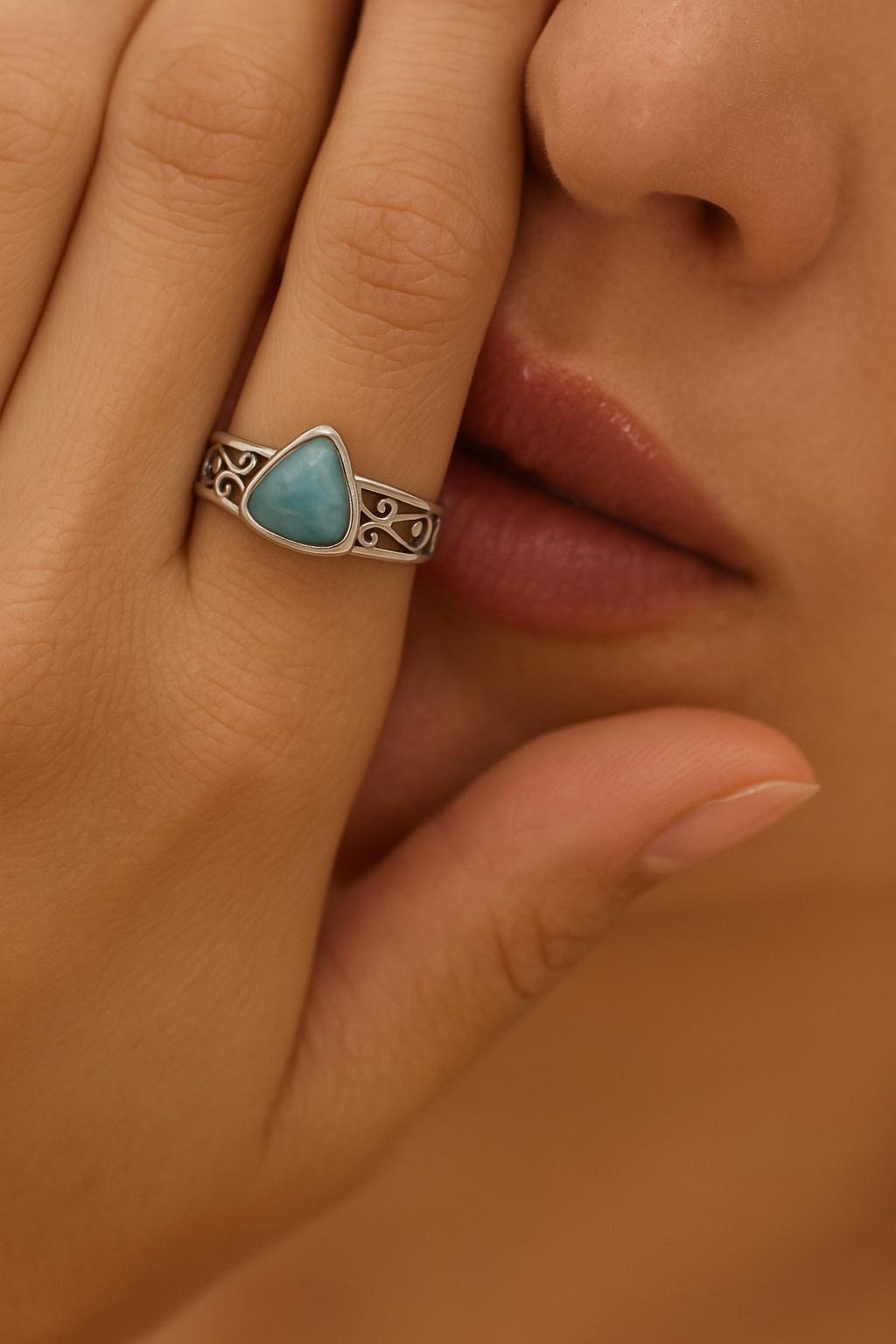 Pierścionek z Larimarem - obrazek 2