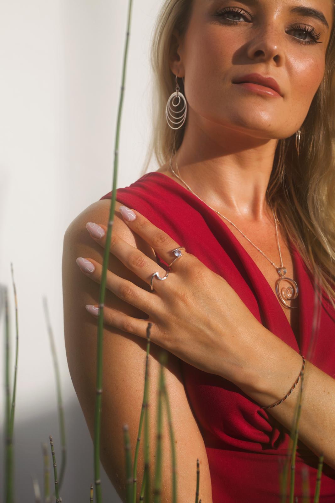 Pierścionek Oceaniczna Fala - obrazek 2